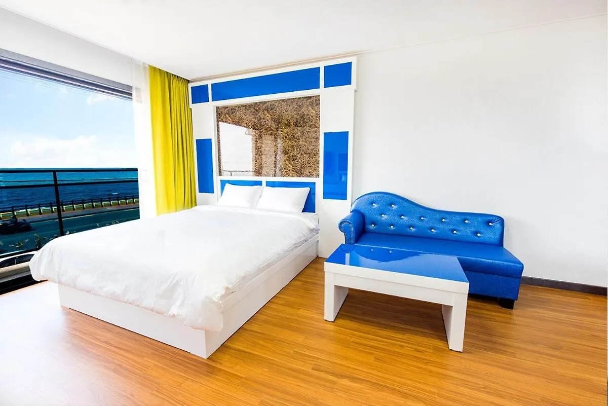 Pensjonat Hotel Petit Jeju Victor