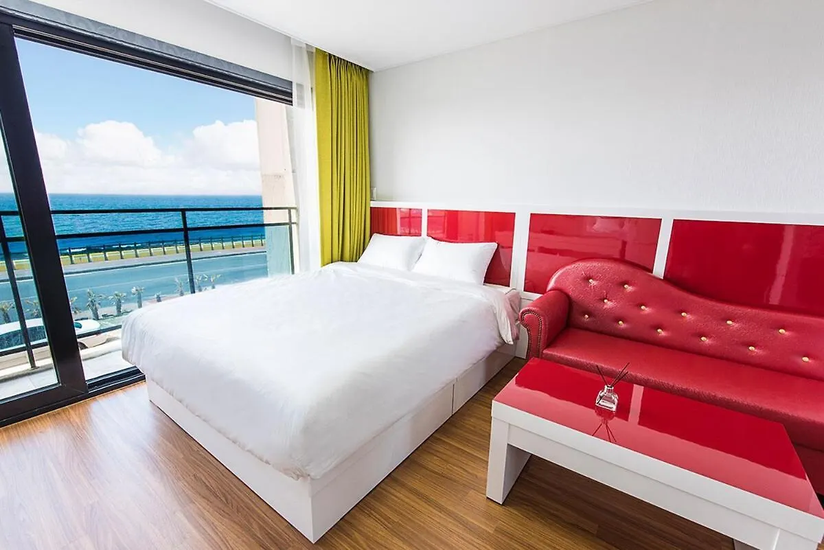 Hotel Petit Jeju Victor